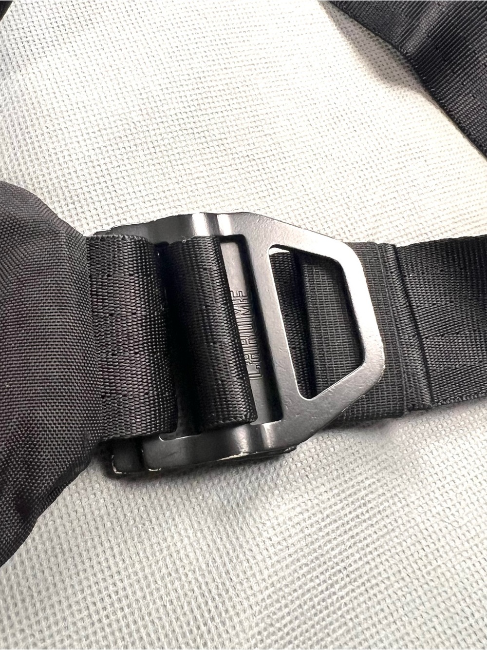 Chrome Industries Body Sling Bag Sabin Cycle Color Black - Picture 5 of 11